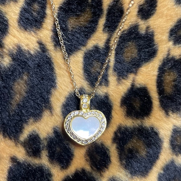 Designer 18kt yellow gold MOTHER OF PEARL & DIAMOND Heart pendant. - Picture 12 of 12